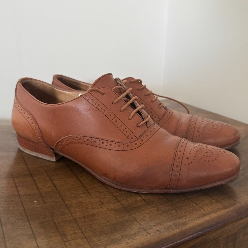 J.Crew Italian Leather Oxford Shoes Womens 8.5 Cognac Brown Brogue Cap Toe